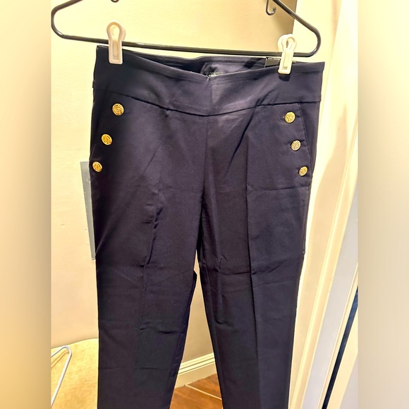NWT Navy crop pants with decorative gold buttons size medium - Picture 1 of 3